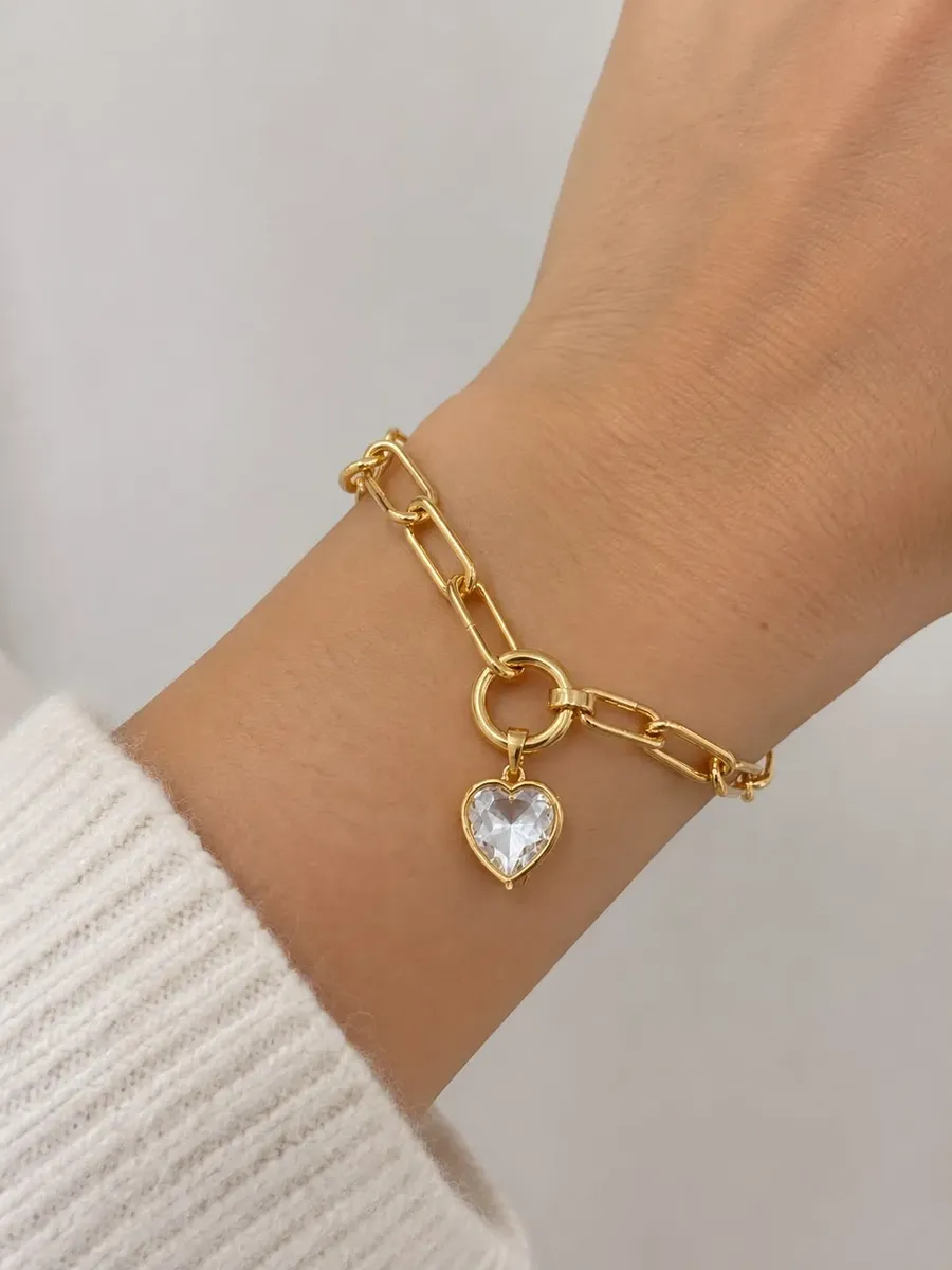 Pulsera Cápsula Corazón con 3 Dijes Minis